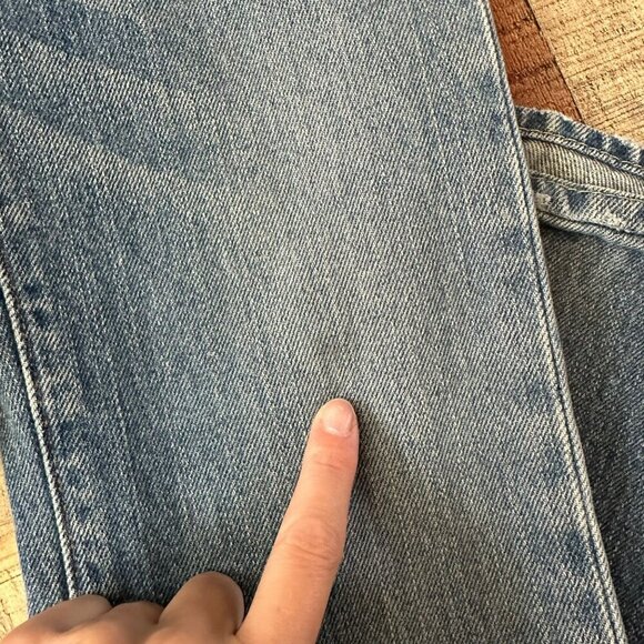 Abercrombie Boys Size 10 Button Fly Classic Fit Denim Jeans in Medium Wash Blue - Picture 7 of 9